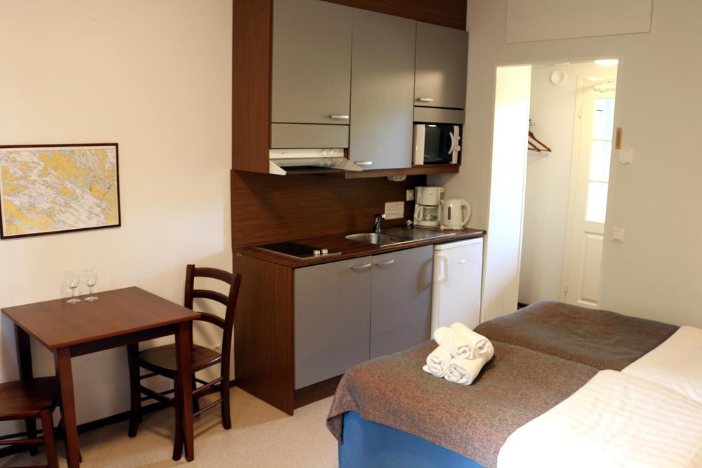 Oravi Apartments Exterior photo